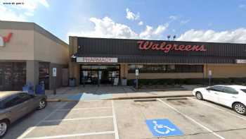 COVID-19 Drive-Thru Testing at Walgreens