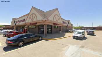 COVID-19 Drive-Thru Testing at Walgreens