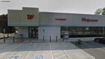 COVID-19 Drive-Thru Testing at Walgreens