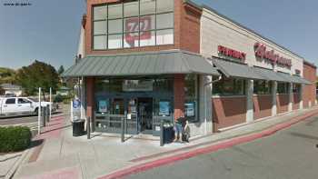 COVID-19 Drive-Thru Testing at Walgreens