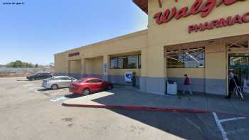 COVID-19 Drive-Thru Testing at Walgreens