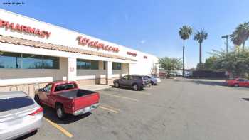 COVID-19 Drive-thru Testing at Walgreens