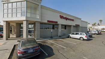 COVID-19 Drive-Thru Testing at Walgreens