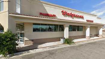 COVID-19 Drive-Thru Testing at Walgreens