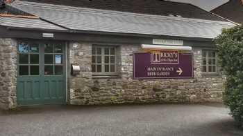 Tricky's @ The Tolgus Inn