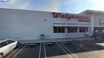 COVID-19 Drive-Thru Testing at Walgreens