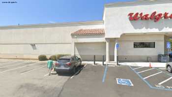 COVID-19 Drive-Thru Testing at Walgreens