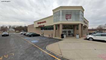 COVID-19 Drive-Thru Testing at Walgreens