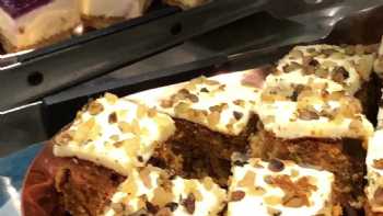 Ming Moon Buffet & Karaoke