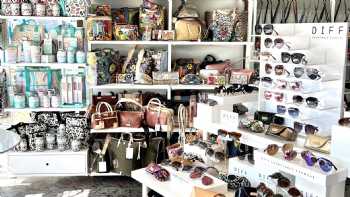 Mi Vida - Consuela, Diff, Capri Blue, My Saint My Hero, Vera Bradley