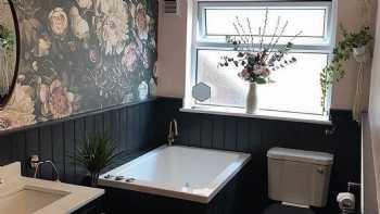 Omnitub Deep Soaking Whirlpool Baths