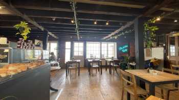 Tea At The Quay Mistley