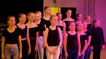 Lily Blundell- Vocal Coach (Singing Lessons @ Lily’s Voice Studio)