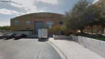 Engineering and Physics Laboratories at Bennett Gymnasium