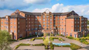 DoubleTree by Hilton Dartford Bridge