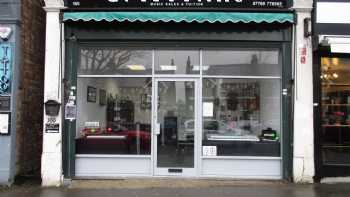 Crescendo Music Academy & Variations Dance Studio