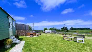 Two Oaks Shepherds huts
