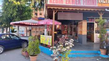 Kebir kahvaltı börek hamburger künefe waffle