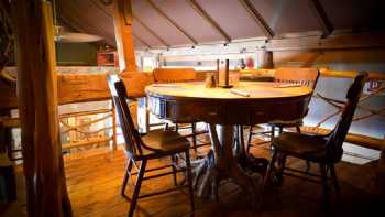 Rustic Loft Pub and Grill