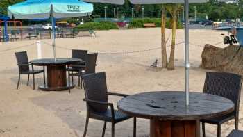 Beach Bar @ Blu Iguana