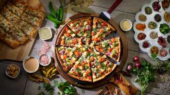 Pizza Twist - Hicksville, NY