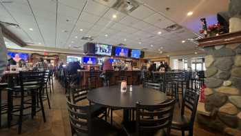 Flaherty's Three Flags Inn — Macedon