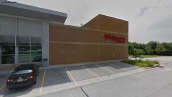 COVID-19 Drive-thru Testing at Walgreens