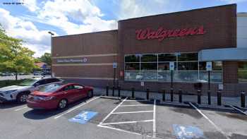 COVID-19 Drive-Thru Testing at Walgreens