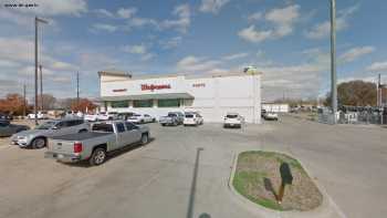 COVID-19 Drive-Thru Testing at Walgreens