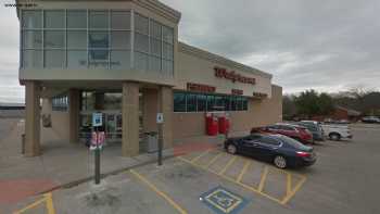 COVID-19 Drive-Thru Testing at Walgreens