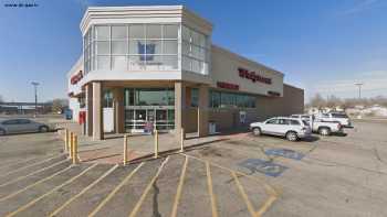 COVID-19 Drive-thru Testing at Walgreens