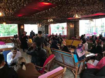 Big Garden Cafe