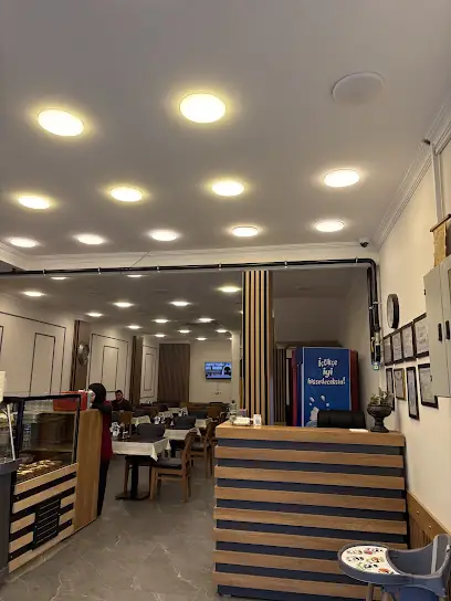 Lezzet Lokantası