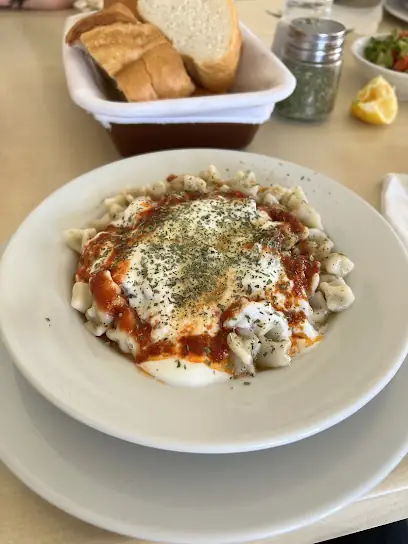 Hanımeli Sofrası