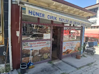 Meşhur Cırık Tatlısı