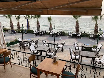 Ladies Beach Restaurant Cafe & Bar