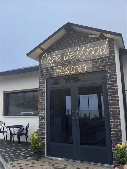 Villa De Wood Cafe ve Restoran