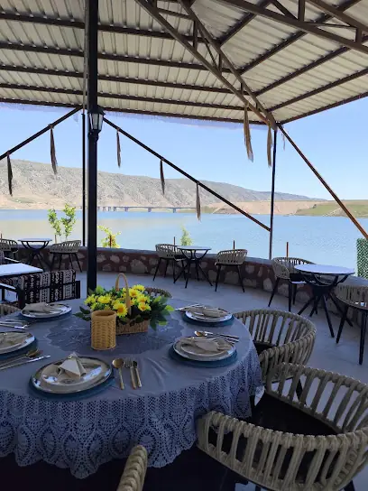 Keyfhan Cafe ve mesire alanı