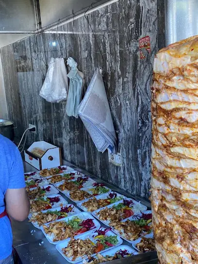 LEZZET DİYARI DÖNER AKCAKALE
