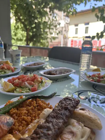 Ustam Kebab Salonu