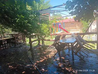 Saklı Bahçe Cafe Restaurant