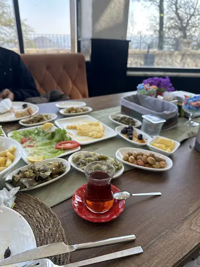 Ulubey Seyir Terası Kafe & Restoran