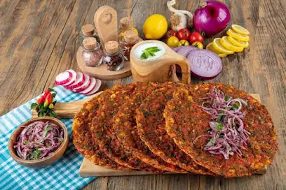 Ulaş kanmışlar etli pide salonu