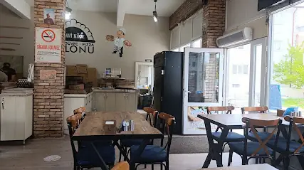 Mavi Köşe Pide Salonu