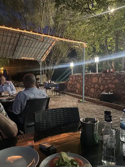 Gürgül Aile Çaybahçesi