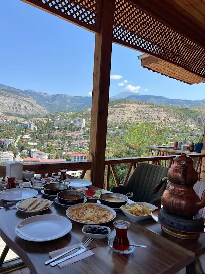 Ardanuç Evi