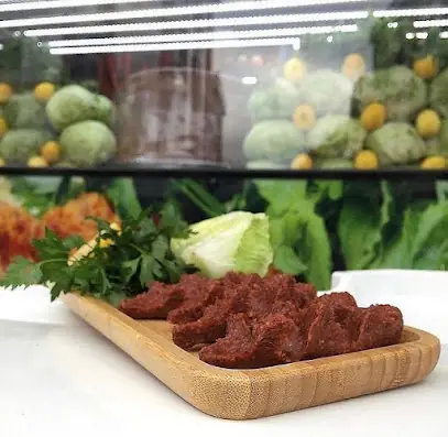 Çiğköfteci Aşık Abuzer Usta ve Ulaşlıoğlu Baklavaları