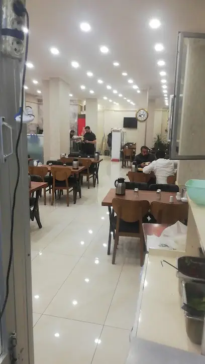 Tat Eyvan Restoran