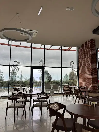 Mahal Kafe