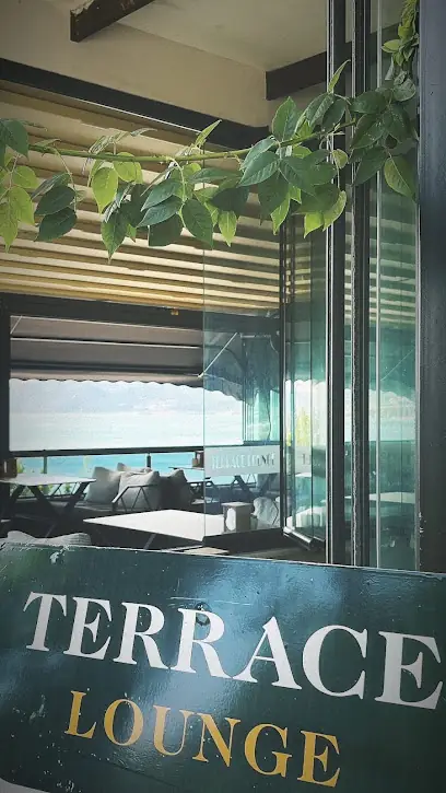 Terrace Lounge